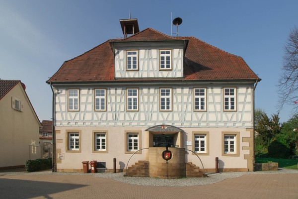 Rathaus Untergruppenbach.jpg
				